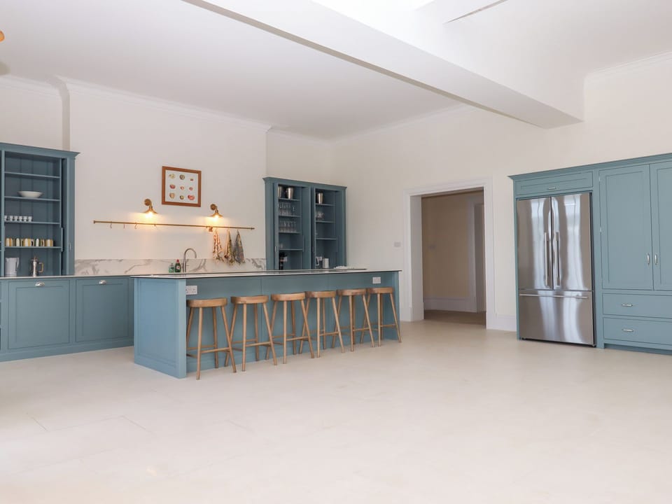 Cottage | Interior