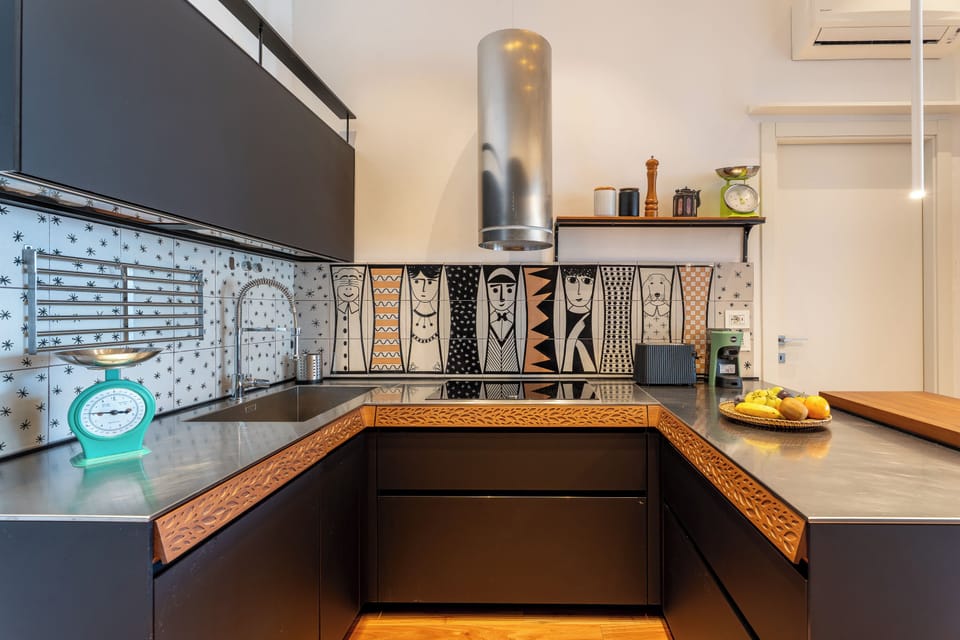 Apartment, 2 Bedrooms, Balcony, Sea View | Private kitchen | Espresso maker, electric kettle