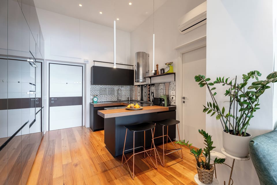Apartment, 2 Bedrooms, Balcony, Sea View | Private kitchen | Espresso maker, electric kettle