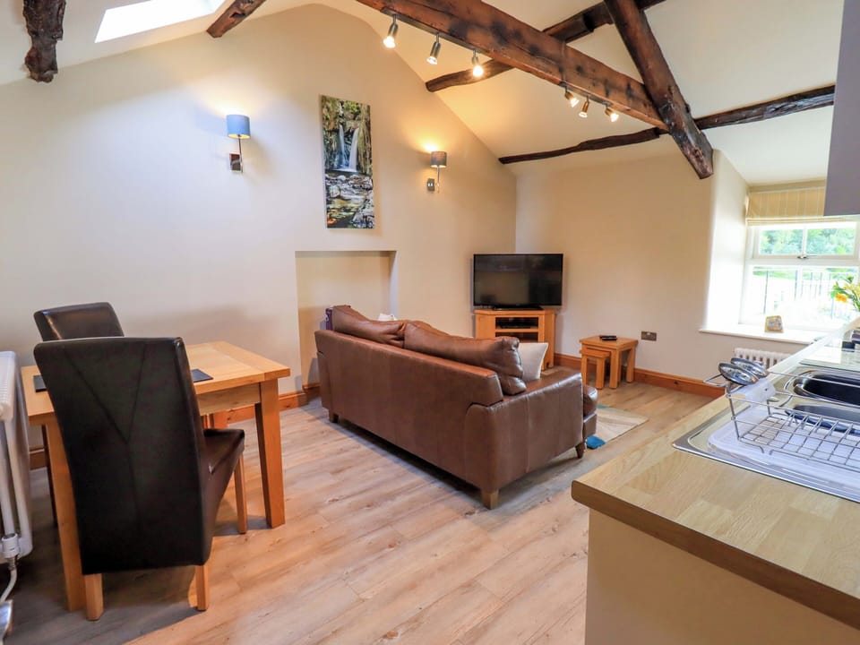 Cottage | Living area