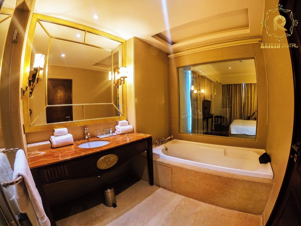 Minibar, desk, laptop workspace, blackout drapes