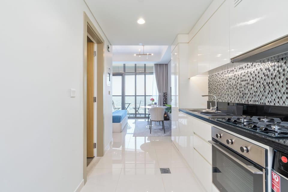 Superior Studio Suite, Ocean View | Private kitchen | Espresso maker, coffee/tea maker, electric kettle