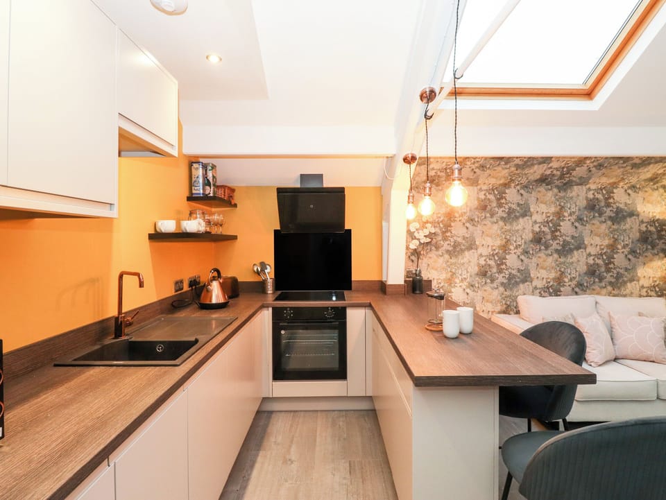 Fridge, dishwasher, electric kettle, toaster