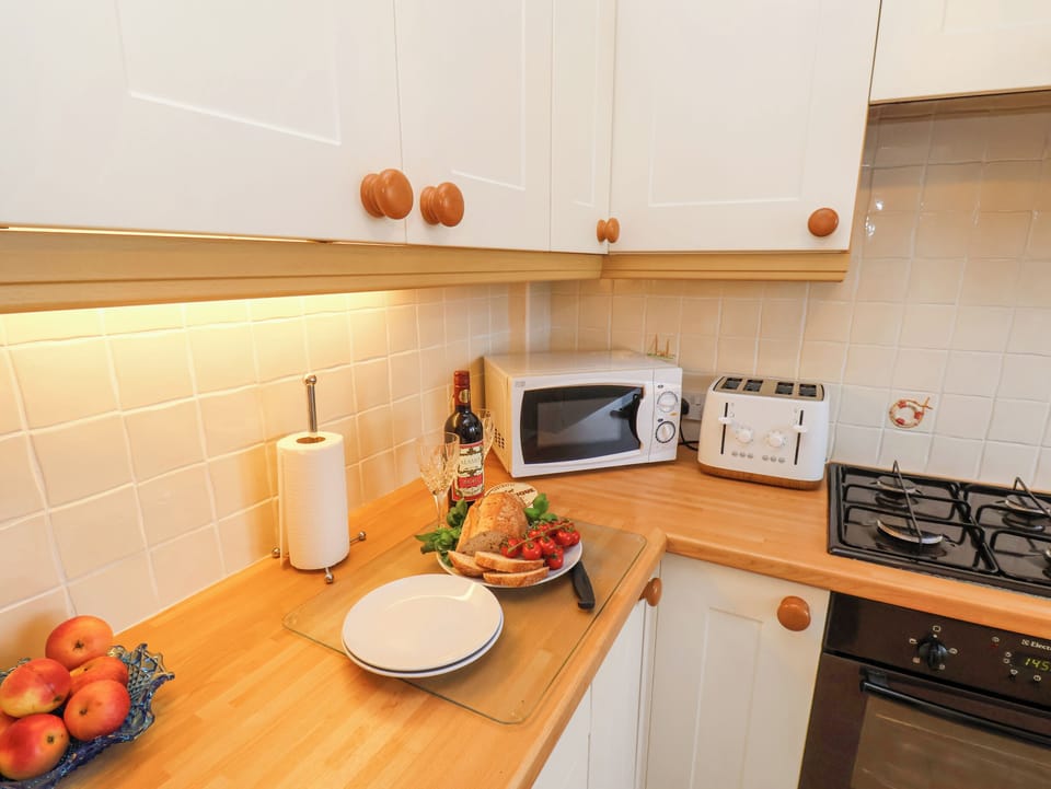 Fridge, dishwasher, electric kettle, toaster