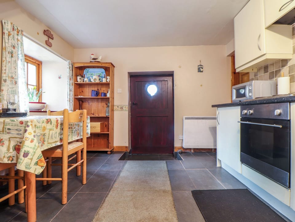 Fridge, dishwasher, electric kettle, toaster