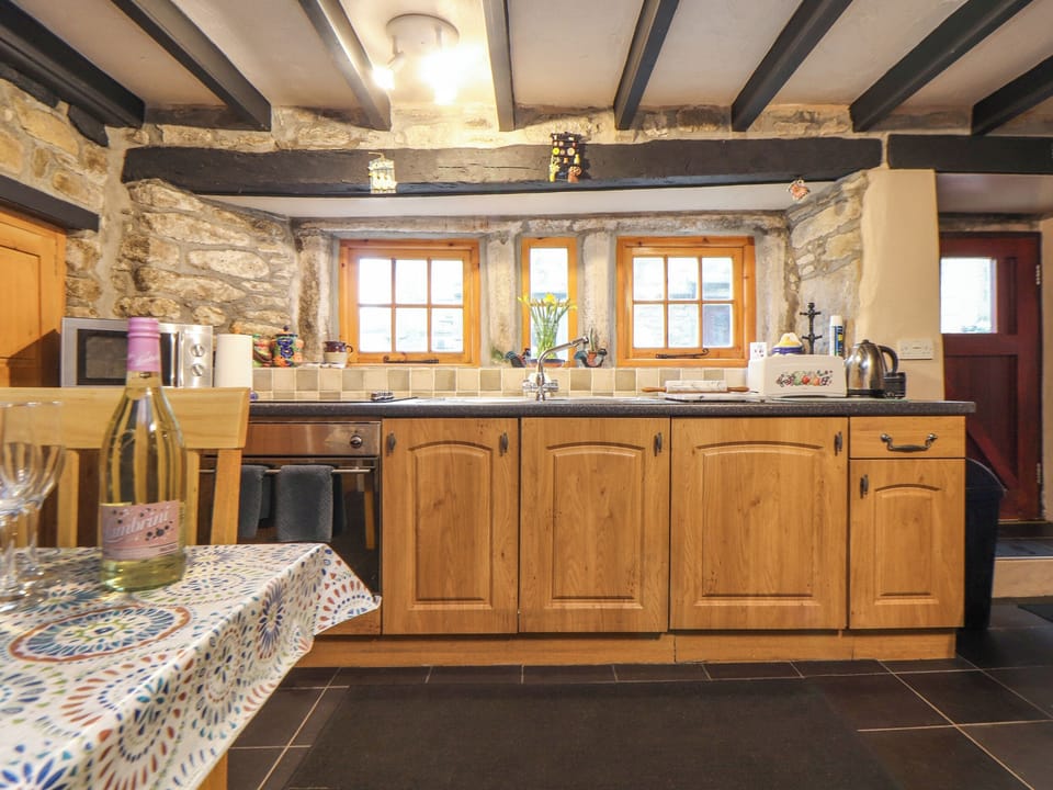 Fridge, dishwasher, electric kettle, toaster