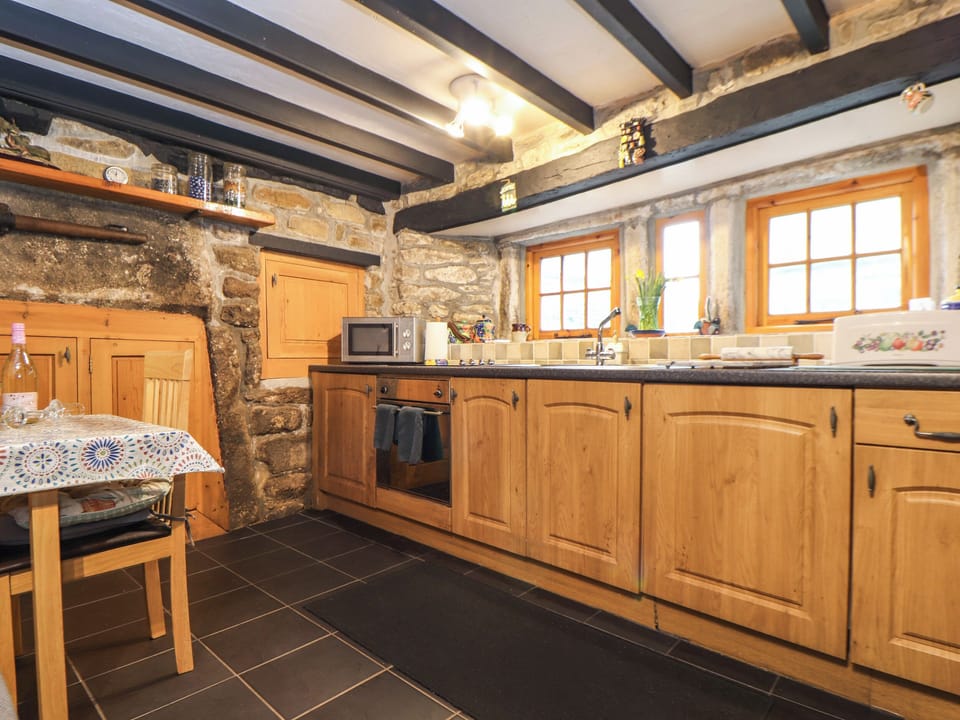 Fridge, dishwasher, electric kettle, toaster