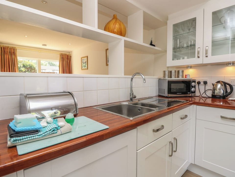 Fridge, dishwasher, electric kettle, toaster