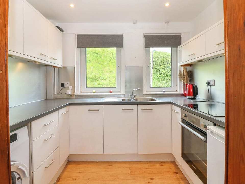 Fridge, toaster, cookware/dishes/utensils