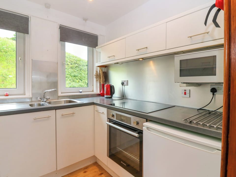 Fridge, toaster, cookware/dishes/utensils