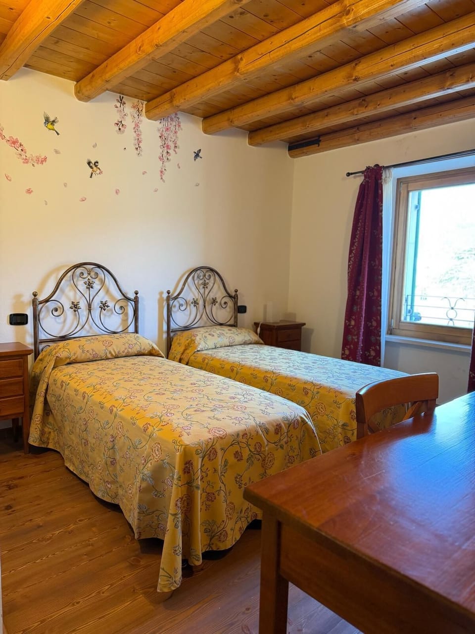 Hypo-allergenic bedding, memory foam beds, desk, laptop workspace