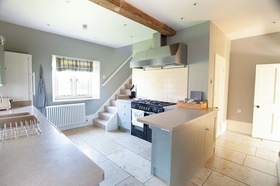 Fridge, dishwasher, electric kettle, toaster