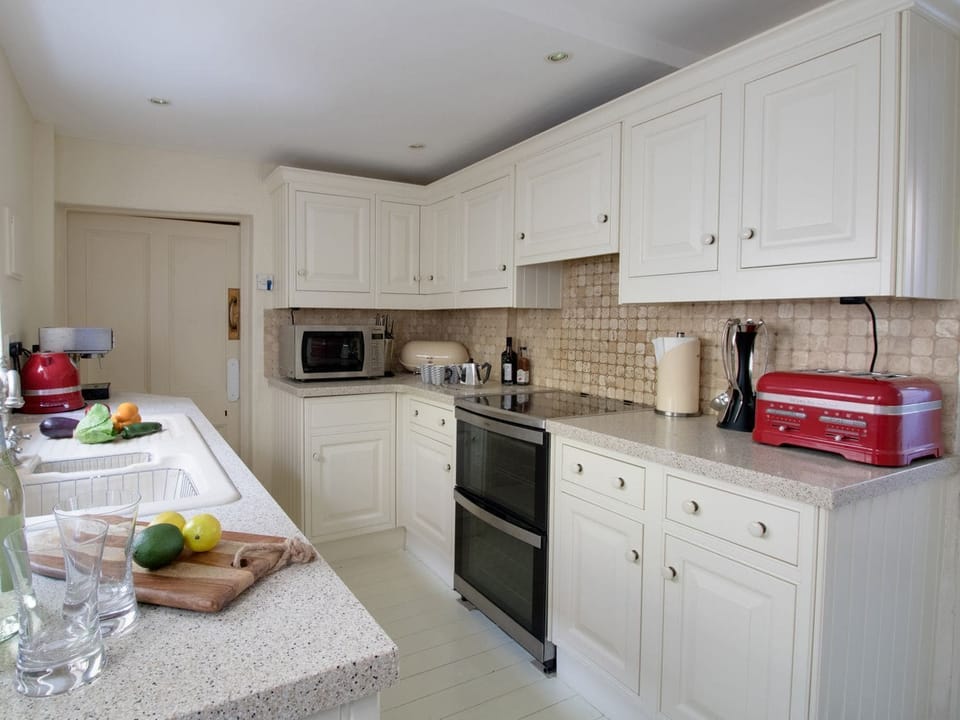 Fridge, dishwasher, electric kettle, toaster