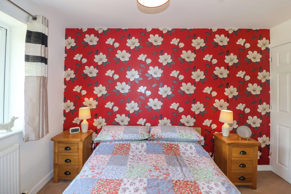 1 bedroom, individually decorated, individually furnished, free WiFi