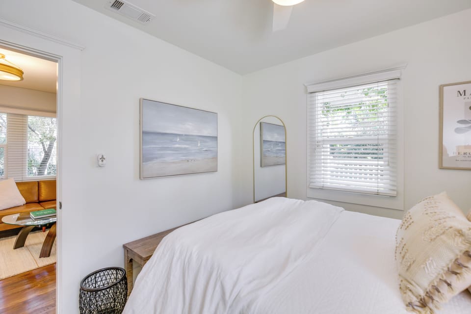 Cottage (2 Bedrooms) | Interior
