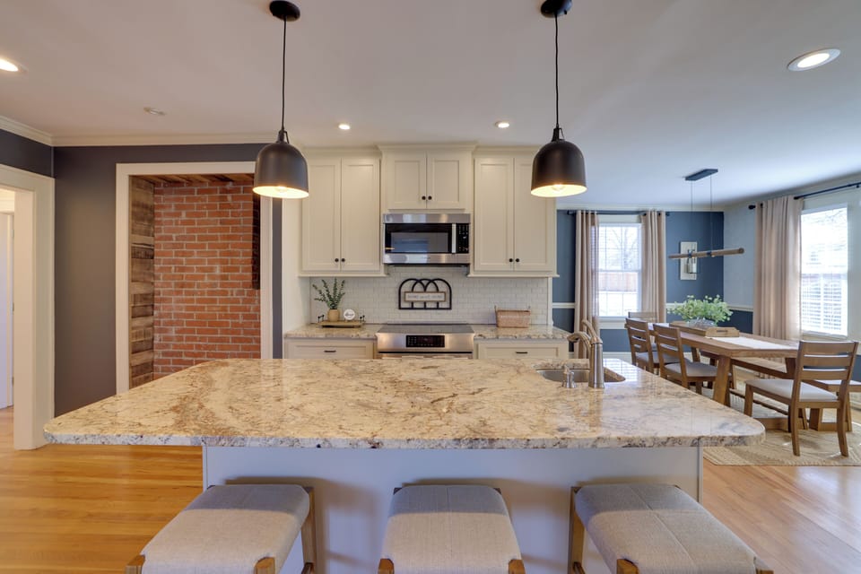 House (4 Bedrooms) | Interior