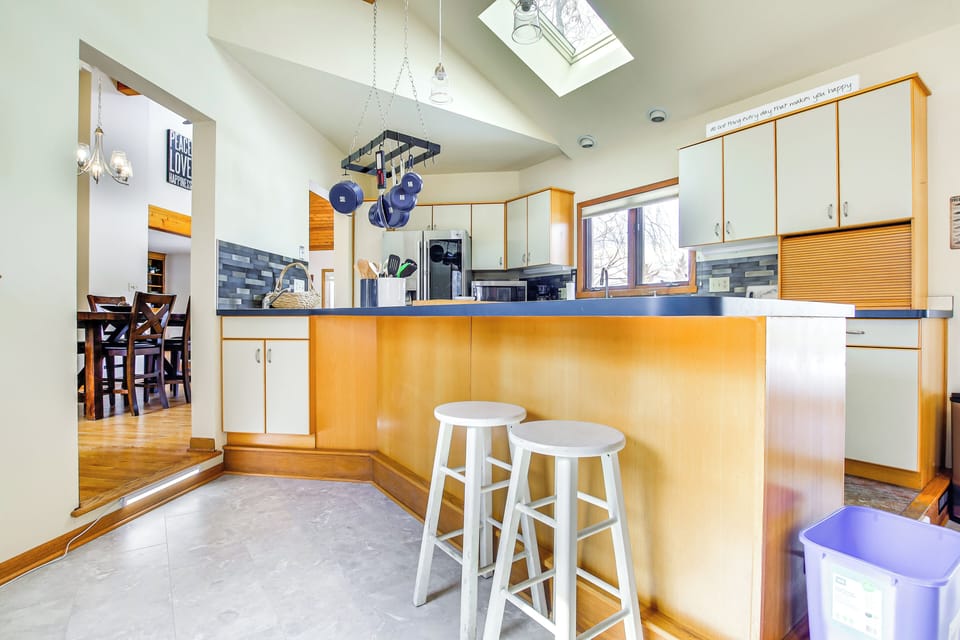 House (4 Bedrooms) | Interior