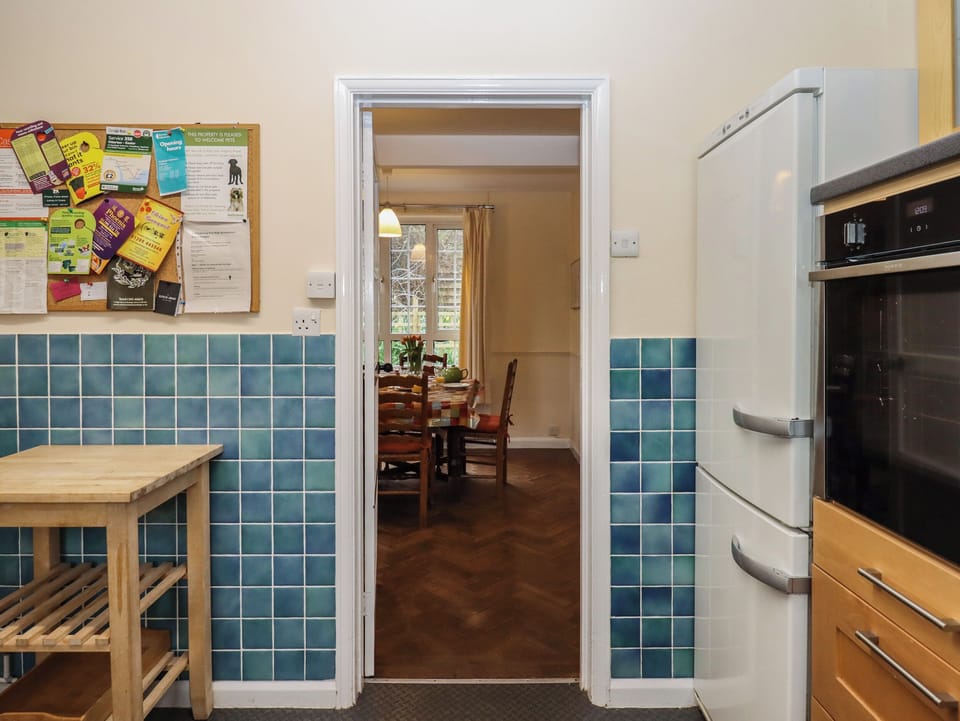 Fridge, dishwasher, electric kettle, toaster