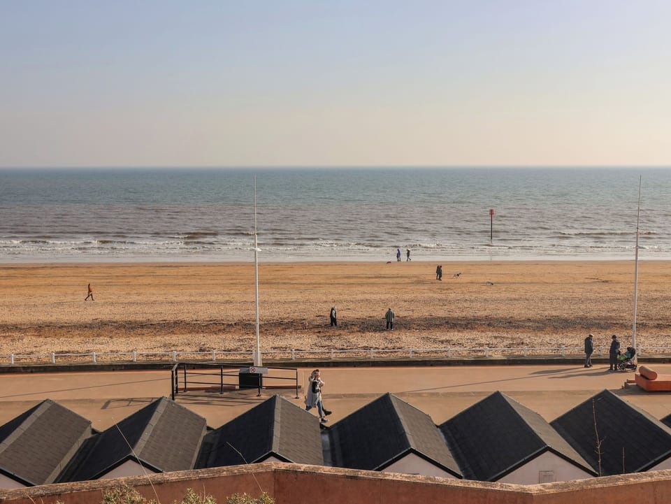 Apt 6 @ Hunter's Quay Cottage in Bridlington