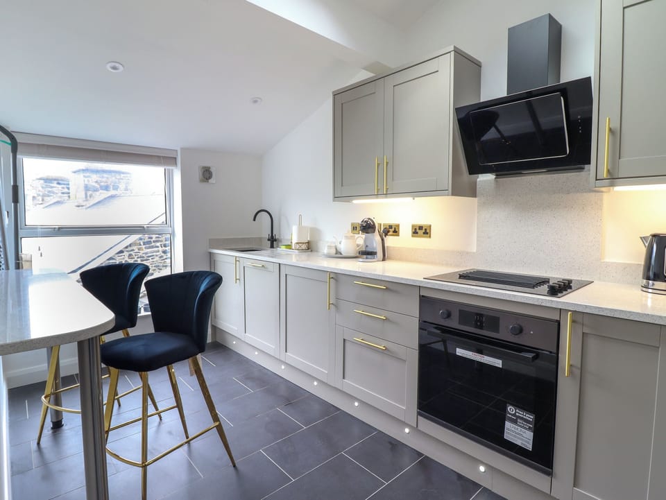 Fridge, dishwasher, electric kettle, toaster