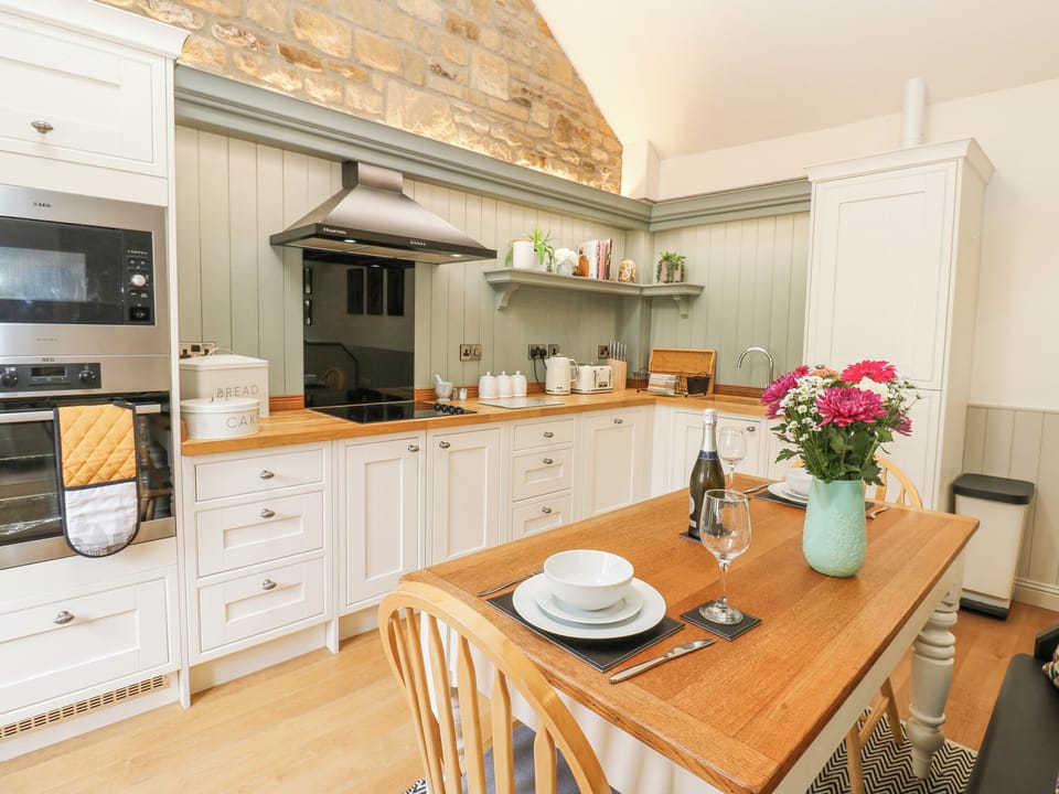 Fridge, dishwasher, electric kettle, toaster