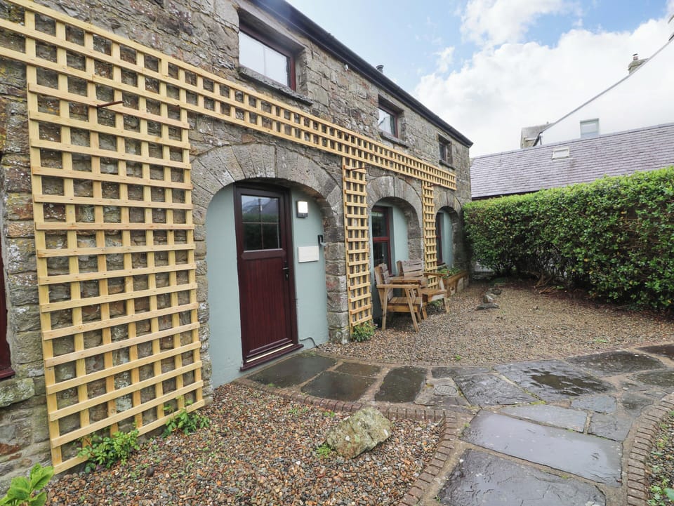 Cottage | Outdoor dining