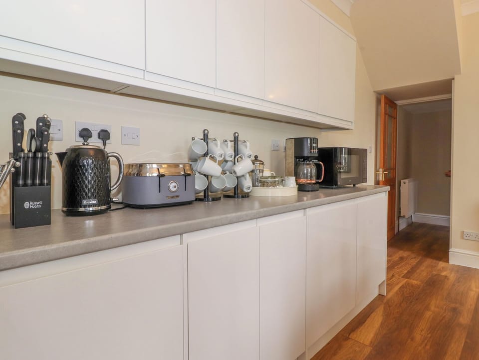 Fridge, dishwasher, electric kettle, toaster