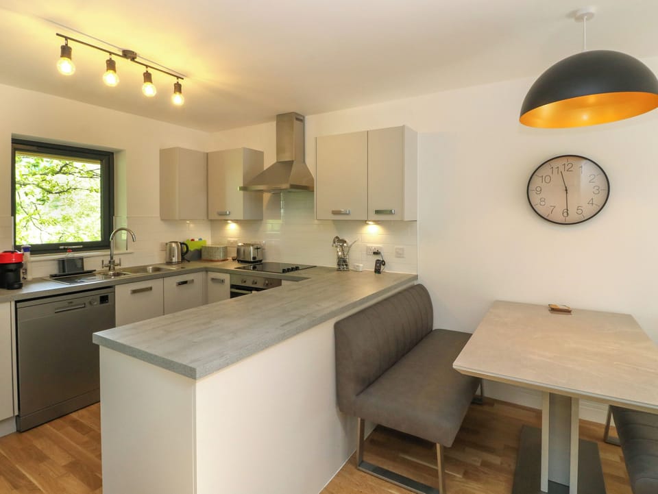 Fridge, dishwasher, electric kettle, toaster