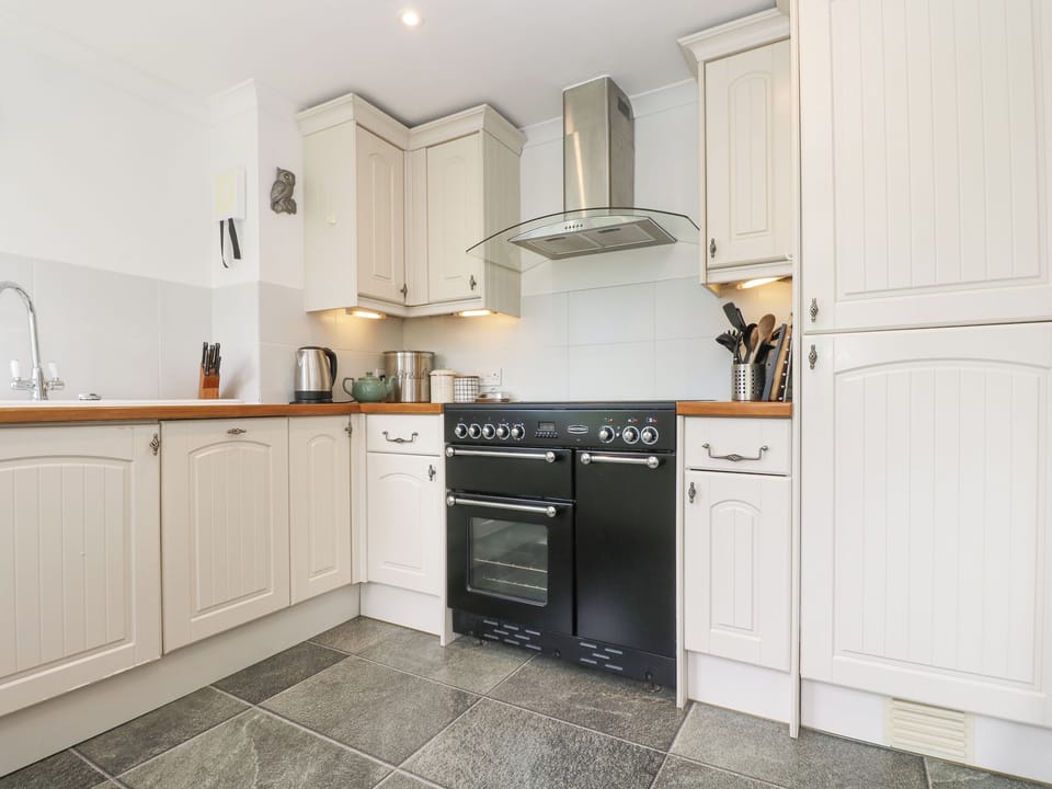 Fridge, dishwasher, electric kettle, toaster
