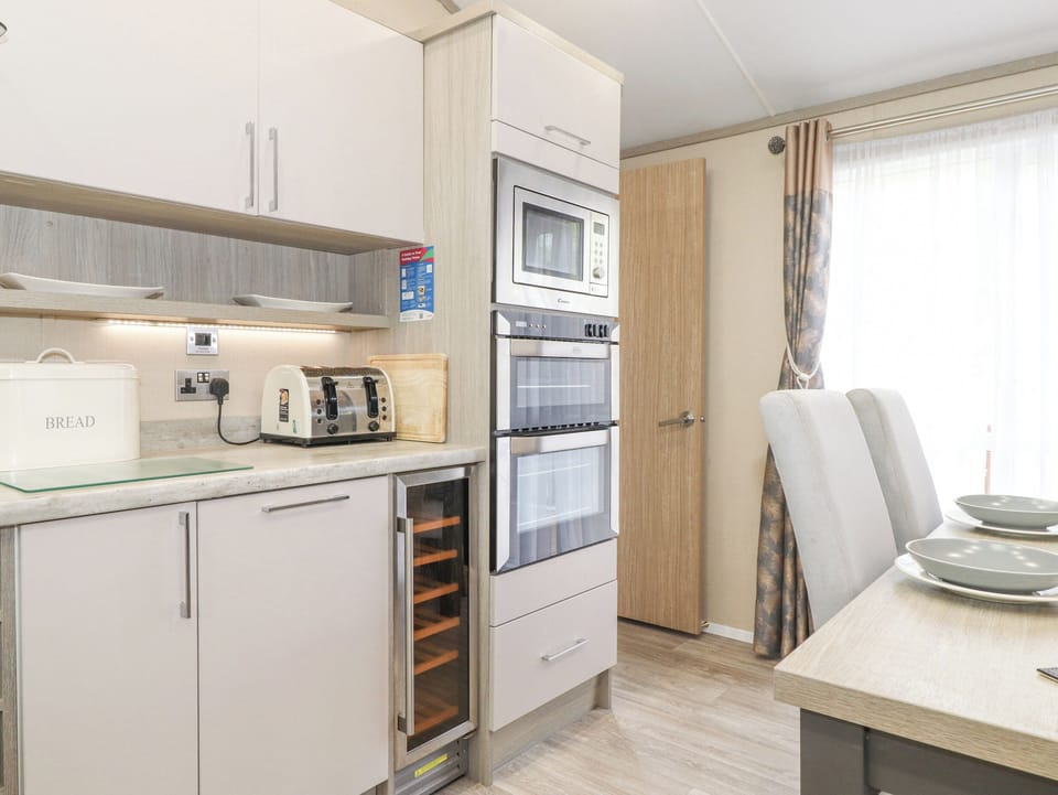 Fridge, dishwasher, electric kettle, toaster