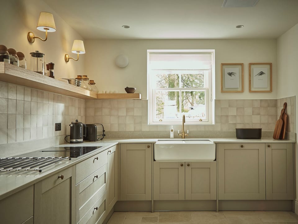 Fridge, dishwasher, electric kettle, toaster
