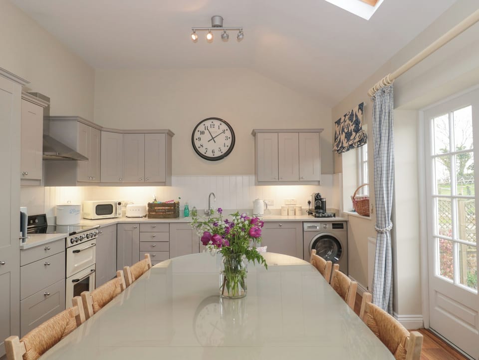 Fridge, dishwasher, electric kettle, toaster