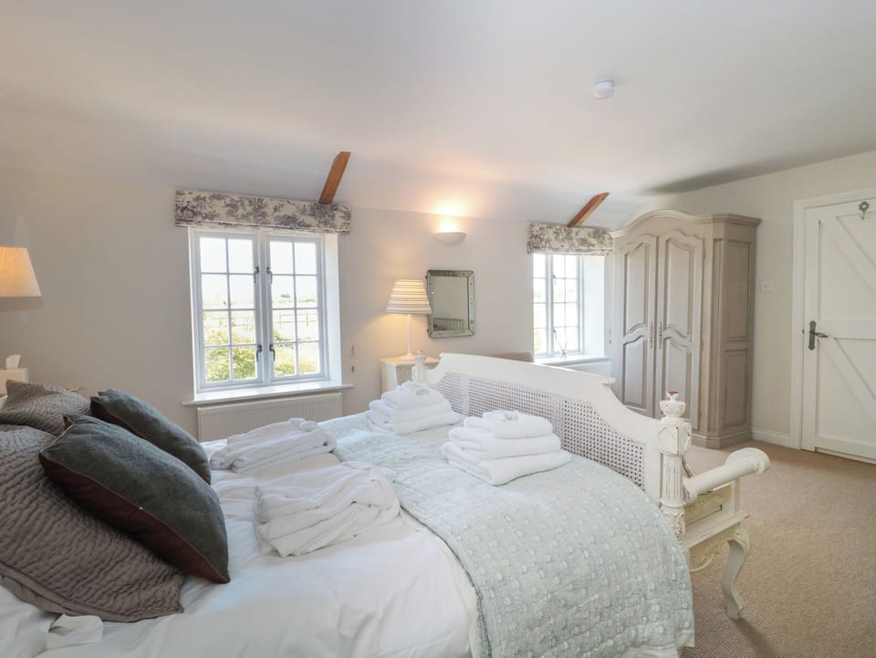 Pomme Blushe House Cottage in West Dorset District