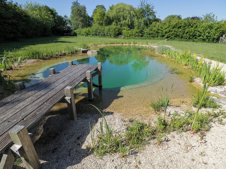 Cottage | Property grounds