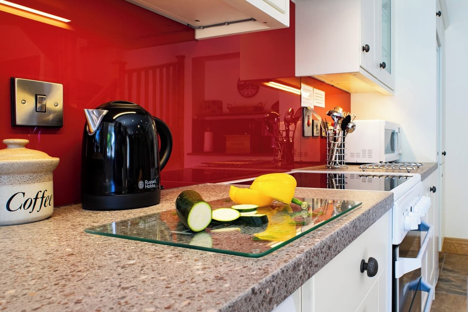 Fridge, dishwasher, electric kettle, toaster