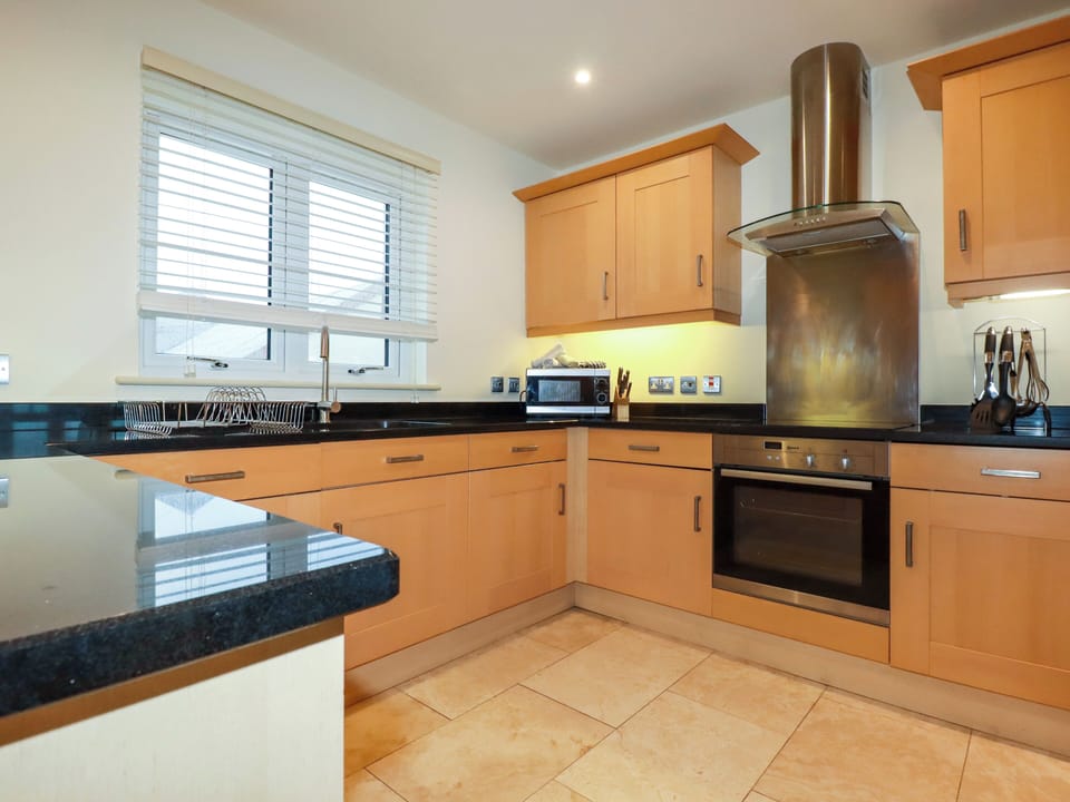 Fridge, dishwasher, electric kettle, toaster