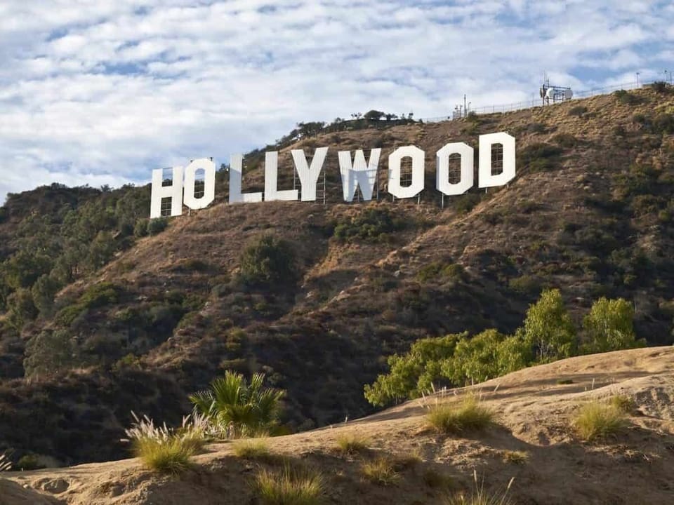 Hollywood Sign
Experience the magic of LA’s most iconic landmark. The Hollywood Sign rises above the hills with sweeping views of the city — a must-see backdrop for unforgettable photos and classic Los Angeles vibes.