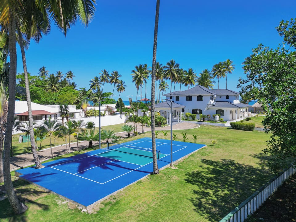 Sport court