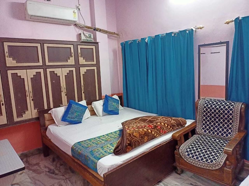 Basic Double Room | Free WiFi
