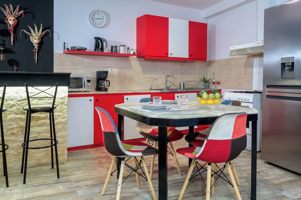 Suite, Mountain View | Dining room