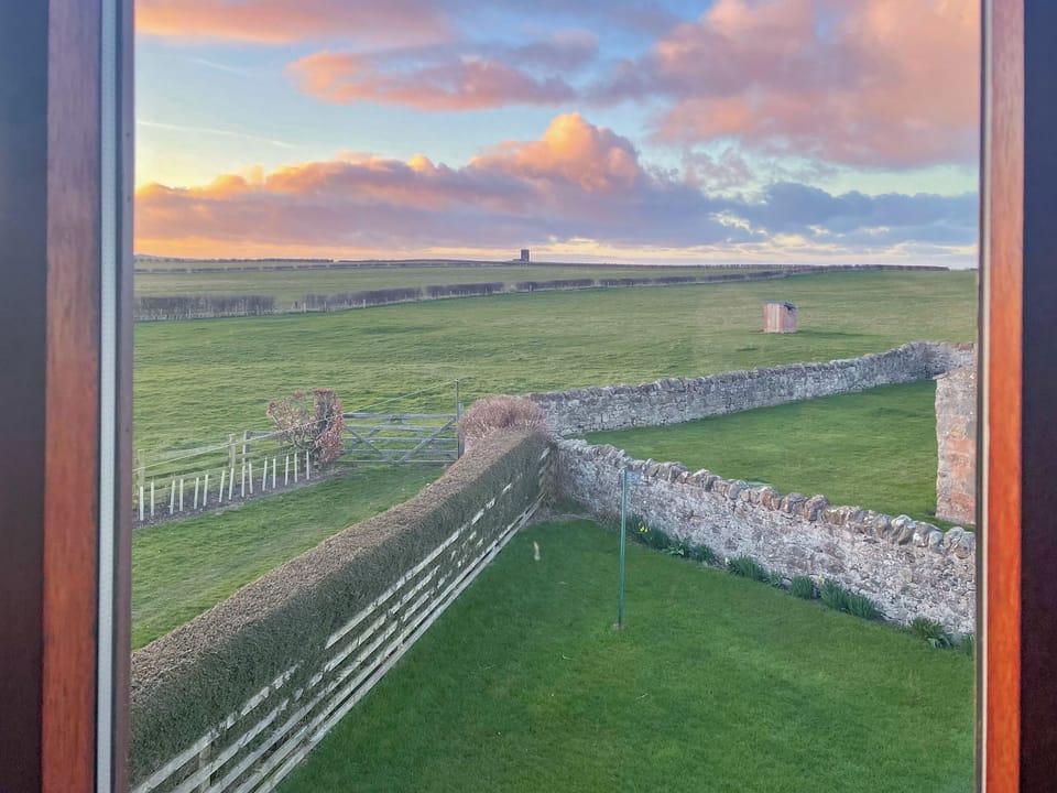 View | Bill&rsquo;s House - Elwick Farm Holiday Cottages, Belford