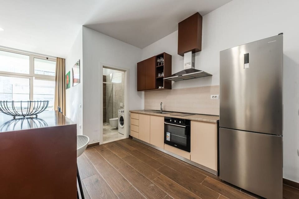 Fully-equipped kitchen