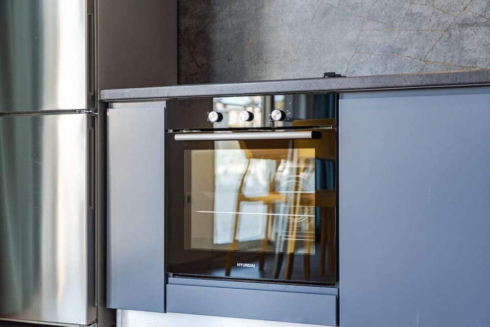 Fully-equipped kitchen details