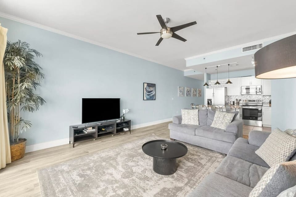 Ocean View Living Area with Balcony Access, Sleeper Sofa and Flat Screen TV