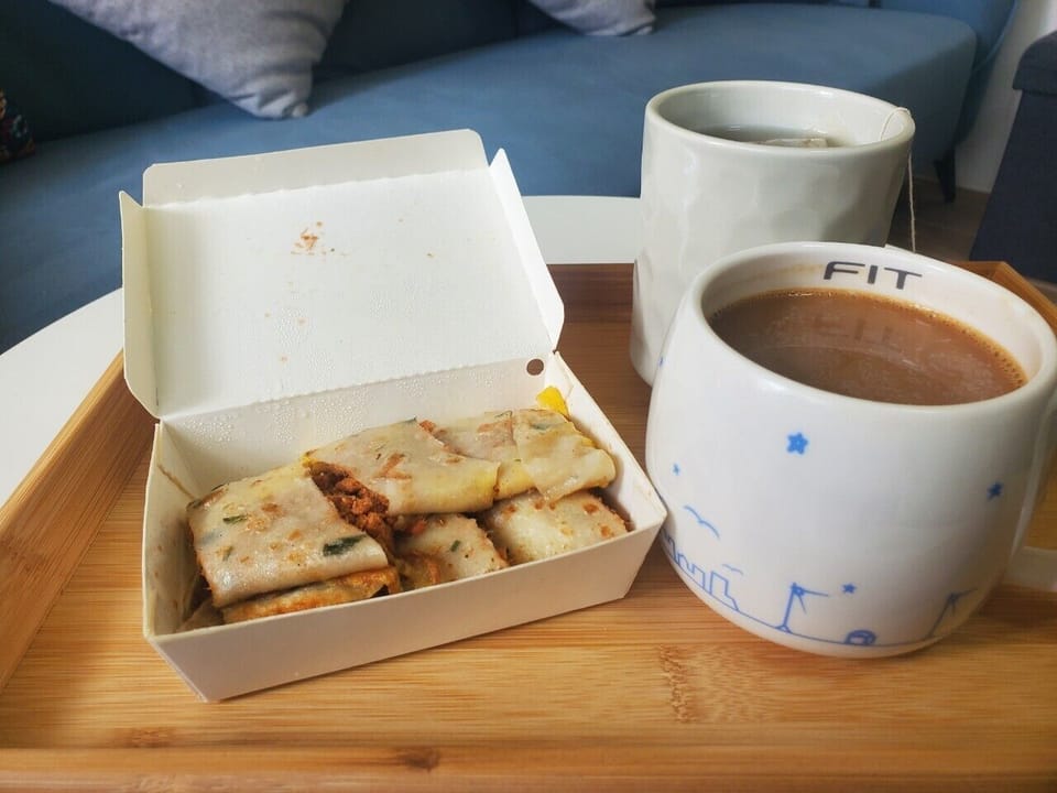 Free daily on-the-go breakfast