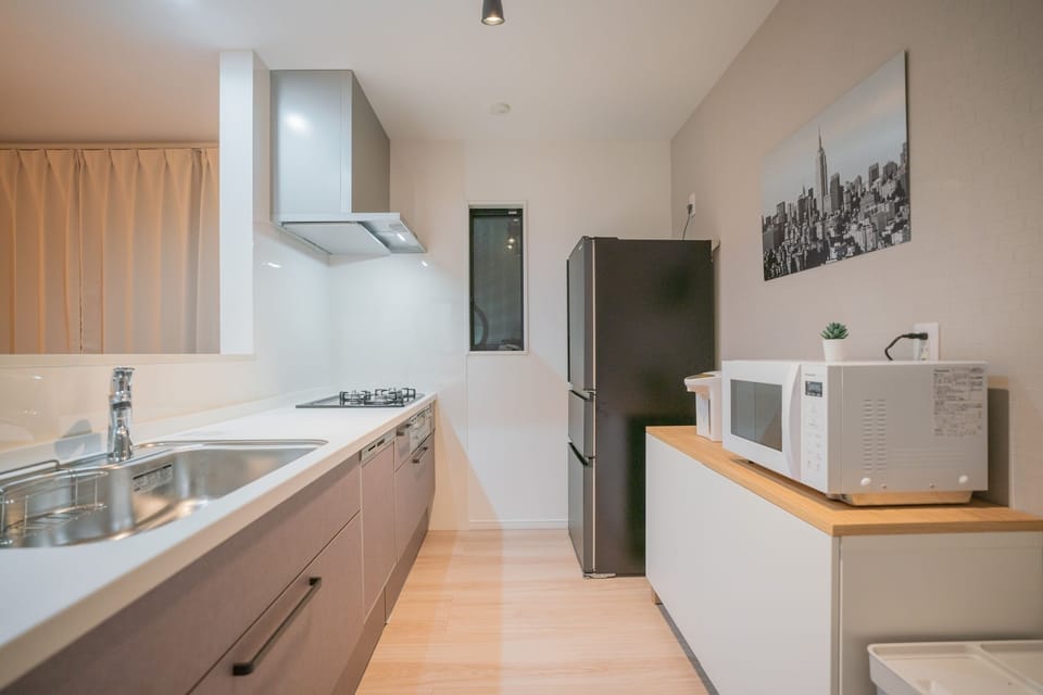 Comfort Villa, Non Smoking | Private kitchen | Electric kettle