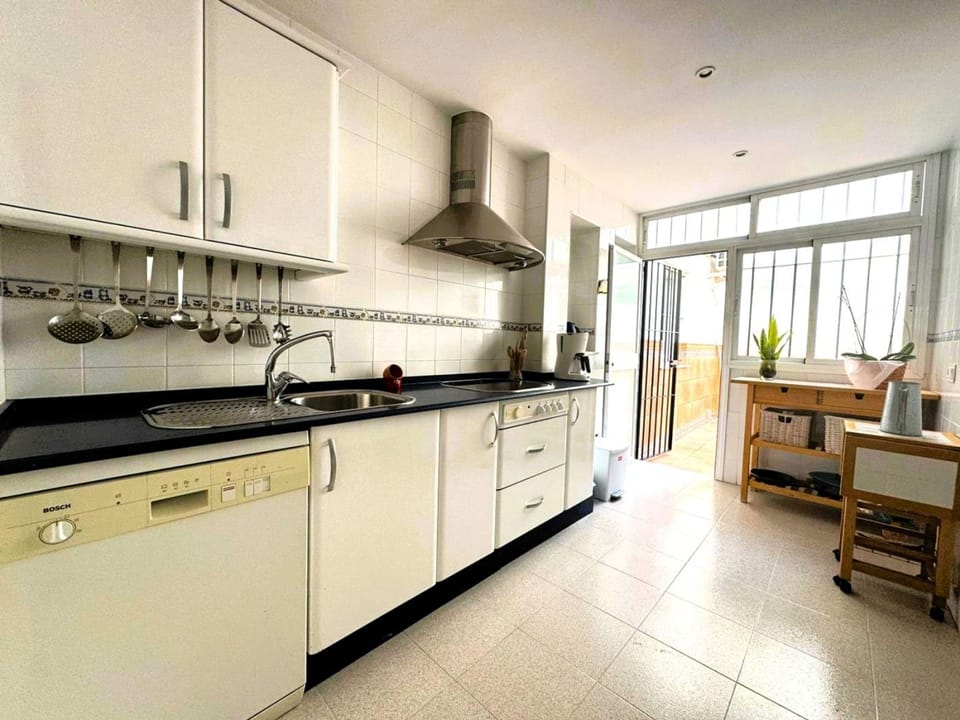 House, Smoking | 3 bedrooms