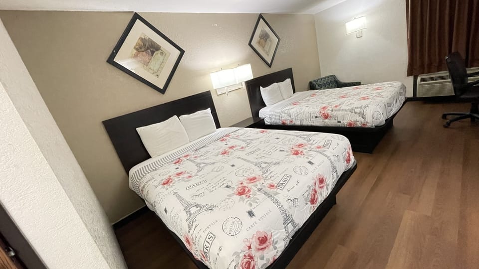 Desk, laptop workspace, WiFi (free), bed sheets