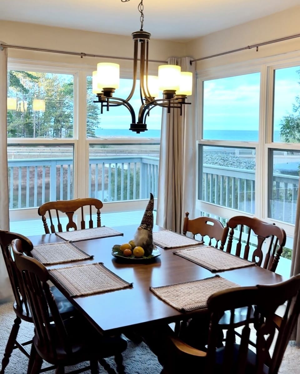Dining Room (3)