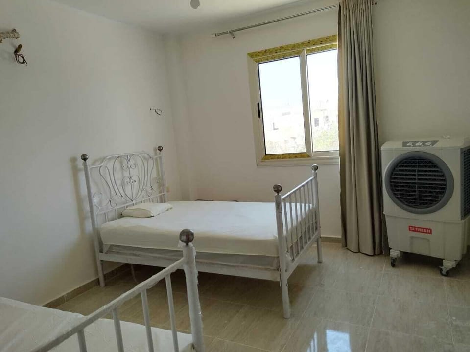 2 bedrooms